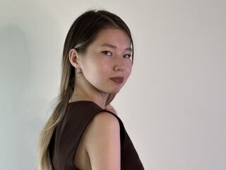 camgirl playing with sex toy NoemiTiftz