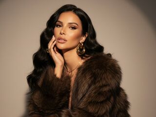 live webcam performer Raisa