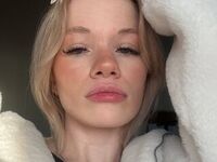 hardcore cam sex RenitaKoo