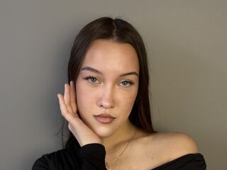 webcam babe chatroom RosannShrier