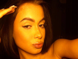 camwhore nude RuthieMichieli