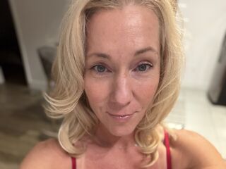 beautiful webcam girl SarahLiberti