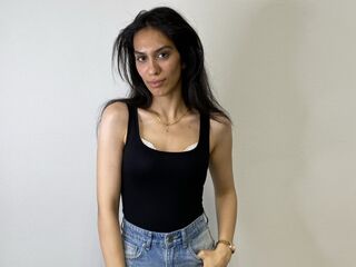 free chatroom ShaniZwick