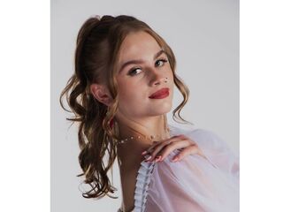 hot cam girl spreading pussy SharriLangolf