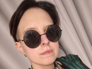 naughty cam girl picture ShaunteBarranco