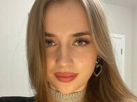 masturbating camgirl SonyMiller