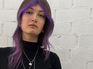 live chatroom TieshaKresha