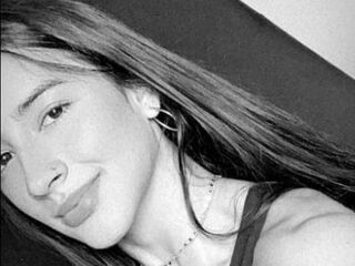free nude webcam show VelvetValery
