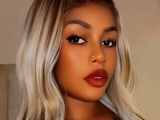 hot camhooker VivianArnault