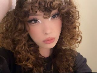 free online chat YangConnie