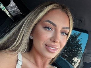 EmmaEmberr