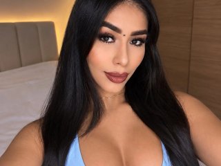Rossie Bloomss